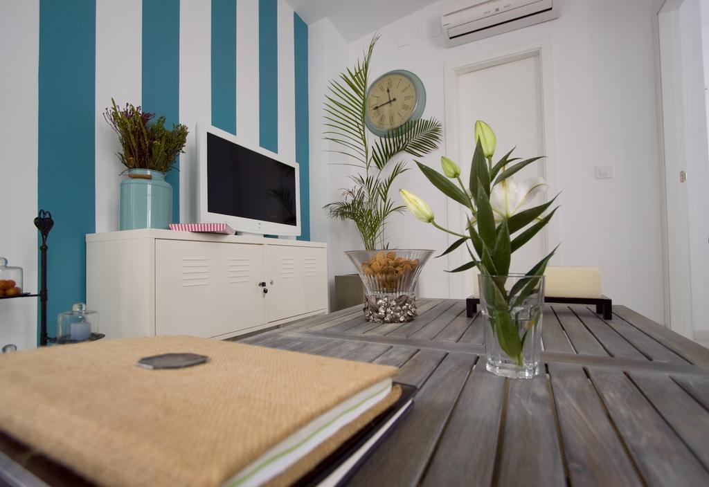 Apartamentos Plaza Pilatos Sevilla Eksteriør bilde